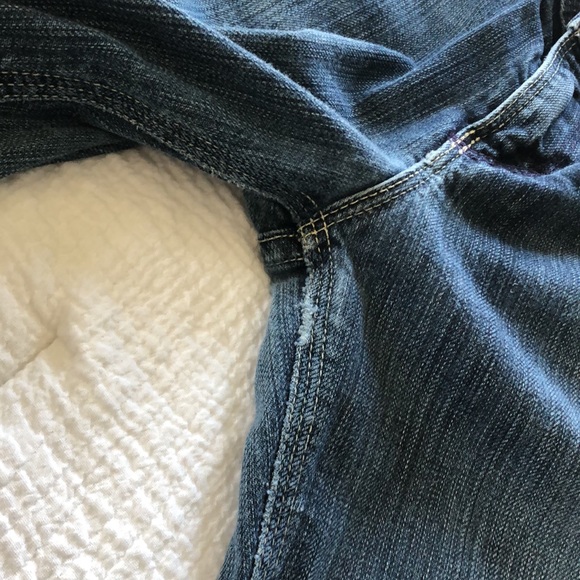 3GR Medium Wash Denim Straight Cut Jeans | Size 28 | Mid Rise - Picture 15 of 16